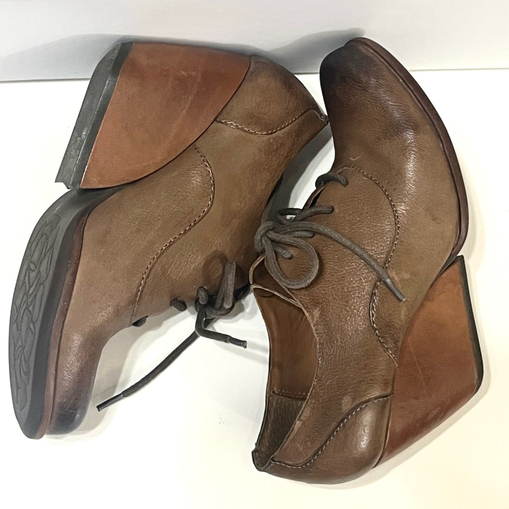Kork-Ease Chianne Brown Leather Lace-up Oxford Wedge Booties size 6.5 - Picture 5 of 9